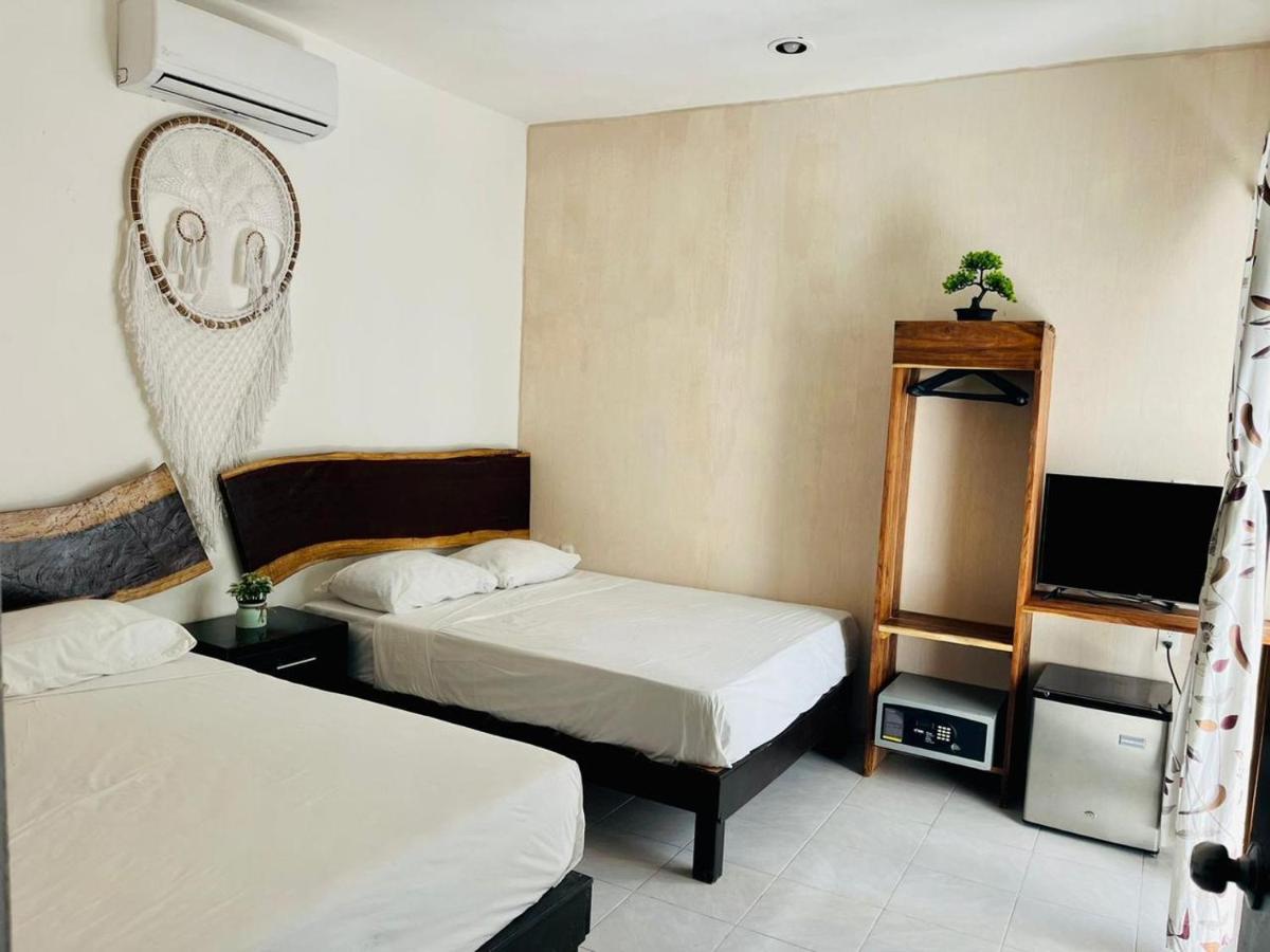 Ocean Boutique Suites Playa del Carmen Bagian luar foto