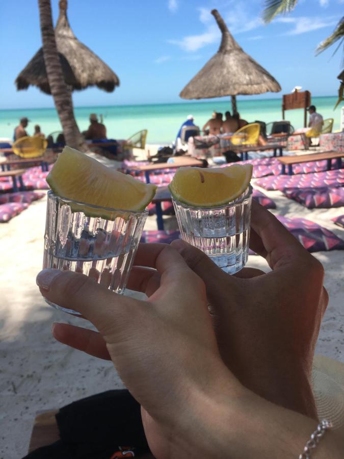 Ocean Boutique Suites Playa del Carmen Bagian luar foto